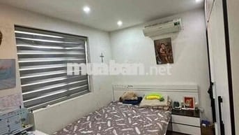 Bán căn góc chung cư Đồng Tầu nhà đẹp3 thoáng sổ đỏ CC ở ngay 65m T26