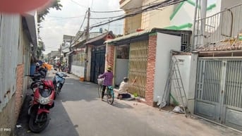 Cho thuê nhà đường số 9, Hiệp Bình, khu Vạn Phúc, 9tr, tiện kinh doanh