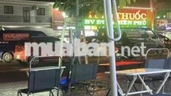 Sang nhượng Quán sinh tố trà sữa Tên Lửa mới