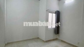 Cho thuê nhà hẻm Nguyễn Phúc Chu