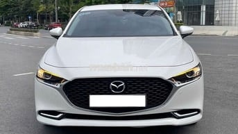Mazda 3 2022 1.5L Luxury - 50000 km