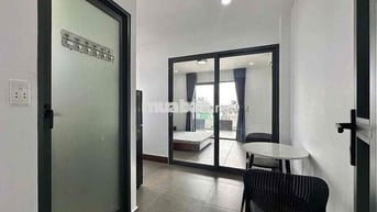 Căn hộ 1 Phòng ngủ ban công Ngay Đầm Sen - Khuông Việt đầy đủ nội thất