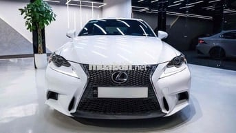 Lexus IS 2013 - 49000 km