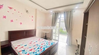 PN TÁCH BẾP  BAN CÔNG SIÊU RỘNG TRUNG TÂM QUẬN 7