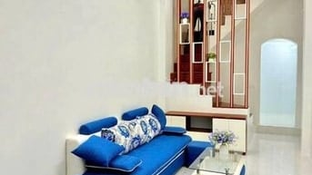 BÁN NHÀ ĐỐNG ĐA - GẦN PHỐ - SỔ VUÔNG ĐẸP - Ở NGAY