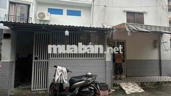 Bán nhà Chính Chủ - 72m2 - XVNT P21 BT - tặng thêm nhà cấp 4