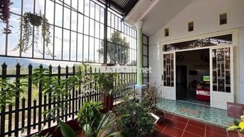 NHÀ MỚI TRUNG TÂM PHƯỜNG B'LAO - TP.BẢO LỘC - LÂM ĐỒNG DT 249M2 -6X41M