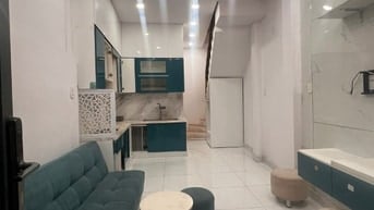 Bán Nhà 21/38A Trần Đình Xu 3x8 nở hậu 4,1( 28m2) 3 lầu Giá 6t5 còn tl