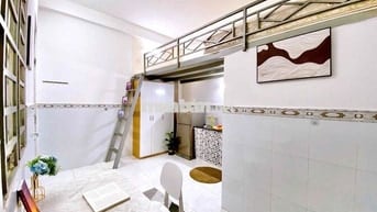 CĂN HỘ GÁC LỬNG CÓ CỬA SỔ FULL NỘI THẤT NGAY TÂN BÌNH GẦN K300