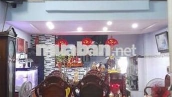 Nhà đẹp 3 tầng, 68m2, 4PN, hẻm 4m thông, giá rẻ