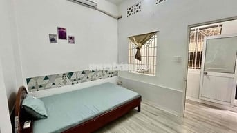 ‼️CĂN 2PN BAN CÔNG, CỬA SỔ FULL NỘI THẤT GIÁP PHẠM VĂN ĐỒNG ‼️