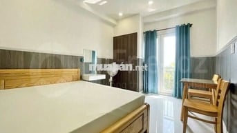 Thuê Studio Ban Công Full Nội Thất Bạch Đằng Gần Chợ Bà Chiểu