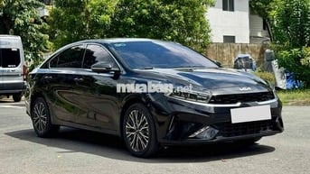 Kia K3 2024 Premium 2.0 AT - 14000 km