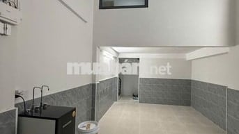 Cho Thuê Phòng Mới xây Q10 gần Ngô Gia Tự, BVien Hòa Hảo, ĐH Kinh Tế