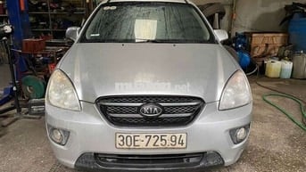 Kia Carens 2010 số sàn 125tr