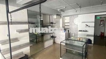 Cho thuê mặt bằng trung tâm Q1 cả p.kho chỉ 35tr