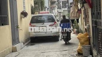 Bán Đất Ngô Gia Tự,LB 50M-Ngõ Thông Ô Tô-Vị Trí Rất Đẹp