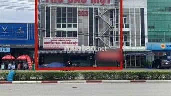 Mặt Tiền Ql13 ngay Phố Ngân Hàng , Becamex Tower. 15x16m 4 tầng