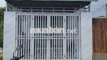 Nhà Hẻm Cụt 4x14 1lửng 2pn 1wc Nhà Mới sạch sẽ