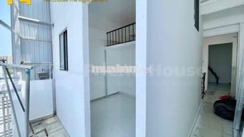 PHÒNG MỚI XÂY NGAY QUANG TRUNG SIÊU THOÁNG MÁT