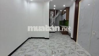7.05 Tỷ có nhà phố Láng Hạ 30m2