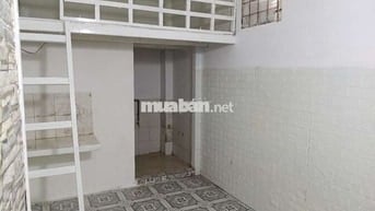 Phòng cho thuê giá rẻ, giờ giấc tự do, không phí quản lý