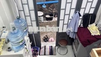 Nhà hẻm 10m2, 1 phòng ngủ, đường Lê Quang Định, Q. Bình Thạnh