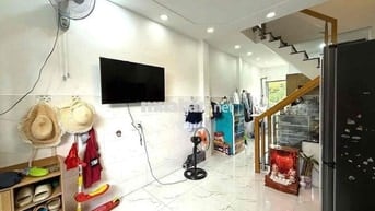 Bán nhà Thống Nhất, 25m2, 2Tầng, 2PN,nhà rộng thênh thang nhà mới, TL
