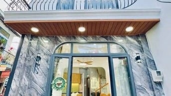 Bán nhà Lý Chính Thắng Q3, 47m² , 1 trệt 1 lầu, 3PN 2WC - Giá cực 