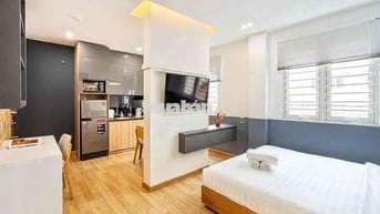 CĂN HỘ TACH BẾP BAO PHÍ TẠI QUẬN 1, FULL NỘI THẤT, GẦN THẢO CẦM VIÊN