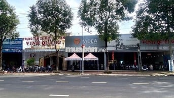 Chính chủ cần bán nguyên cửa hàng xe và nhà riêng