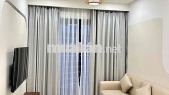 GLORY - View Hồ Bơi - 69m2 - Tặng PQL + Internet 1 năm