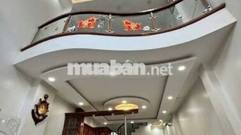 Quá rẻ:7,2 tỷ. Nhà 5 tầng cực đẹp,nt gỗ hương. Dt:4,2×16. PL chuẩn