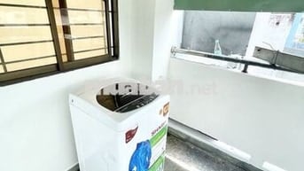 chính chủ cho thuê phòng đẹp,45m2,có 1 phòng bếp riêng và 1 phòng ngủ