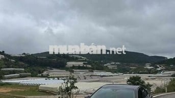 Tôi cần bán xe Camry chính chủ biển số TP. HCM