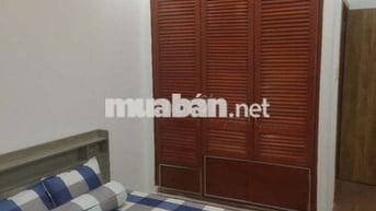 Cho thuê nhà Q. Bình Thạnh gần Ngã Tư Hàng Xanh nội thất đầy đủ.