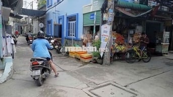 ban nha cap 4 298 m 4phong ngu hem duong nguyen thi tu