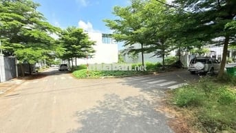 CHỦ NGỘP BÁN GẤP LÔ THỔ CƯ 100M2