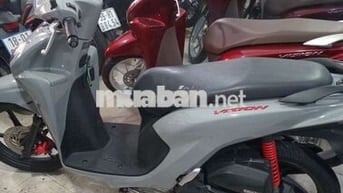 Xe máy Honda Vision màu xám