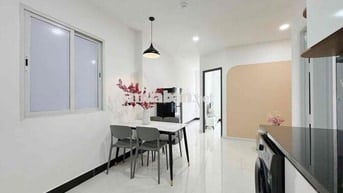 Chdv Cao cấp thang máy khu sân bay thuê 50 lời 46tr