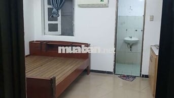 Cho thue phong đương phan huy ich