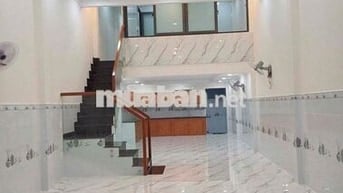 Cho thuê nguyên căn 5,60 x 18m 3 phòng 2wc mới ở liền 13,5tr tháng