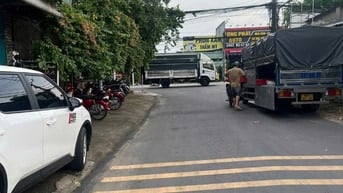 CẦN TIỀN BÁN GẤP DÃY TRỌ 8 PHÒNG ĐANG CHO THUÊ 3TR5/PHONG GIÁ 3TYR950