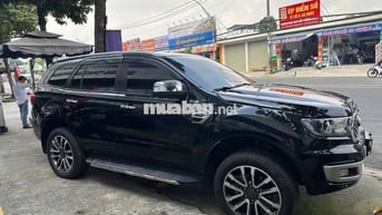 Ford Everest Titanium 2021 4x4 bảo hành2026 vay75%