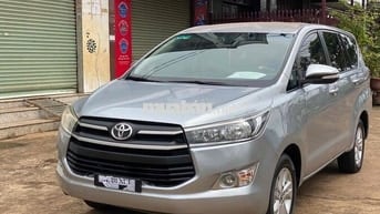 Toyota Innova 2017 2.0E - 93000 km
