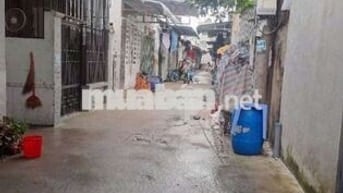 BÁN NHÀ CẤP 4 HẺM XE HƠI CÓ 5 PHÒNG TRỌ 99M2 GẦN THPT NGUYỄN VĂN BÁ