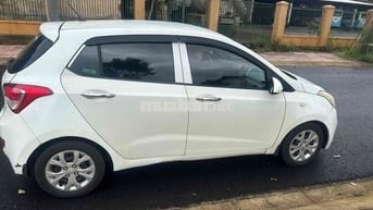 i10 nhập 2016 base