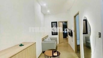 Cho thuê căn hộ 2 phòng ngủ ngay trung tâm thành phố