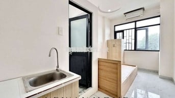 MỚI XÂY FULL NỘI THẤT CỬA SỔ TRỜI NGAY BẾN XE MIỀN TÂY BÌNH TÂN