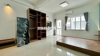 Bóc Seal Căn Hộ Ban Công Máy Giặt Riêng Phú Nhuận Gần Cầu Kiệu Quận 1